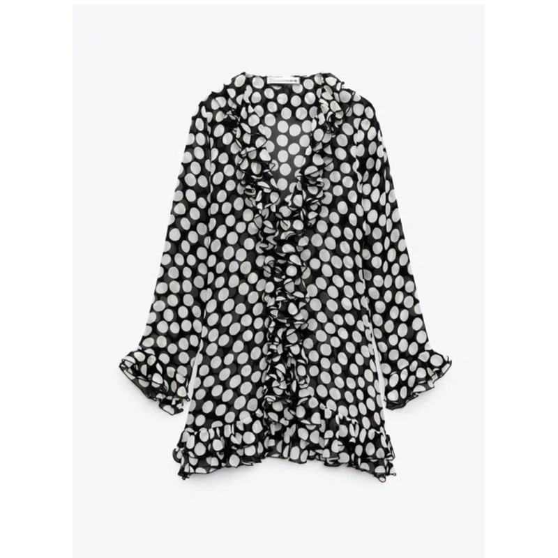 Đầm đen TQXK tay loe.