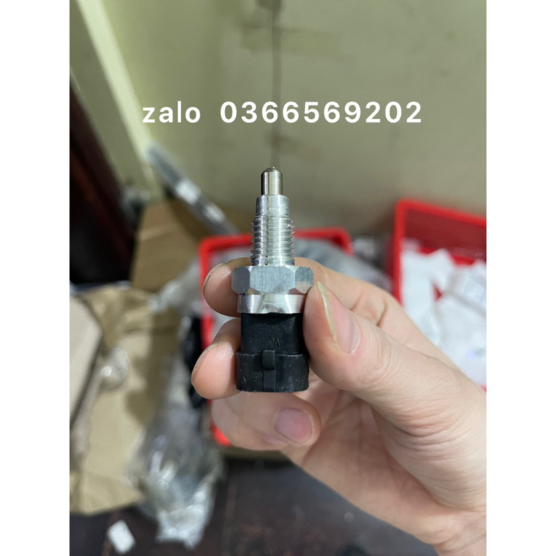 Công tắc đèn lùi Chervolet Captival,Cruze,Lacetti cdx,se hàng chính hãng