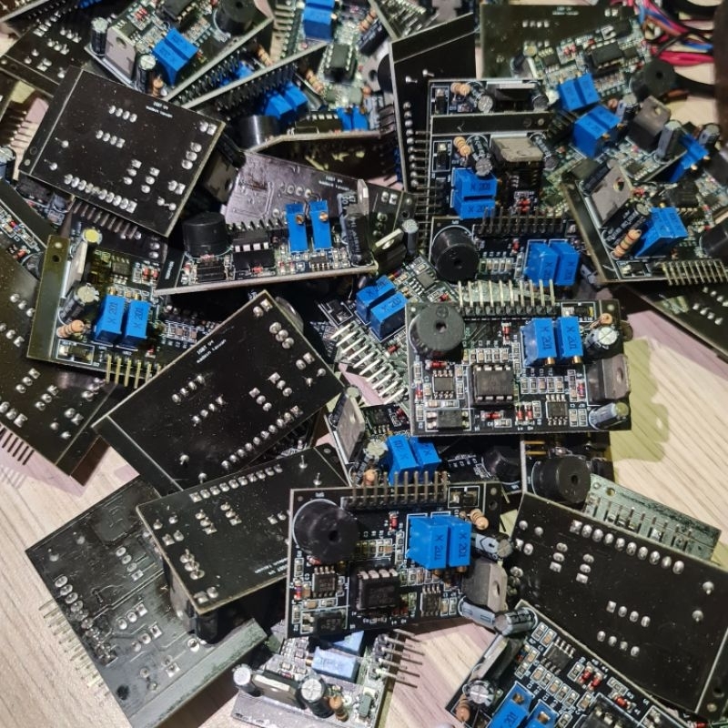 Board Lái IGBT 2 Chế Độ Trộn Xung 555