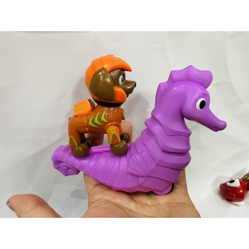 Đồ chơi Paw Patrol: Set 12 nhân vật chó cứu hộ và biển Aqua Pups có công năng