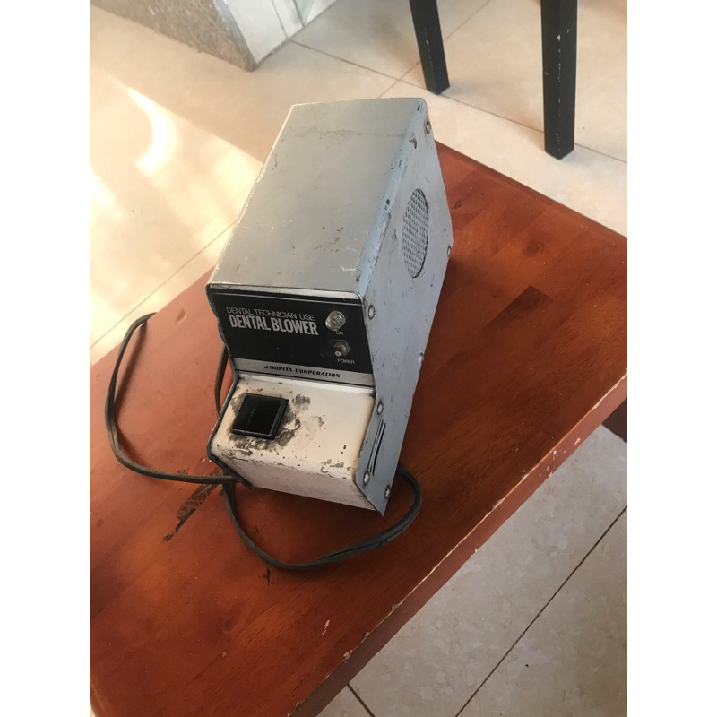 Thiết bị dental blower nhật bãi 100v 260w 150C
