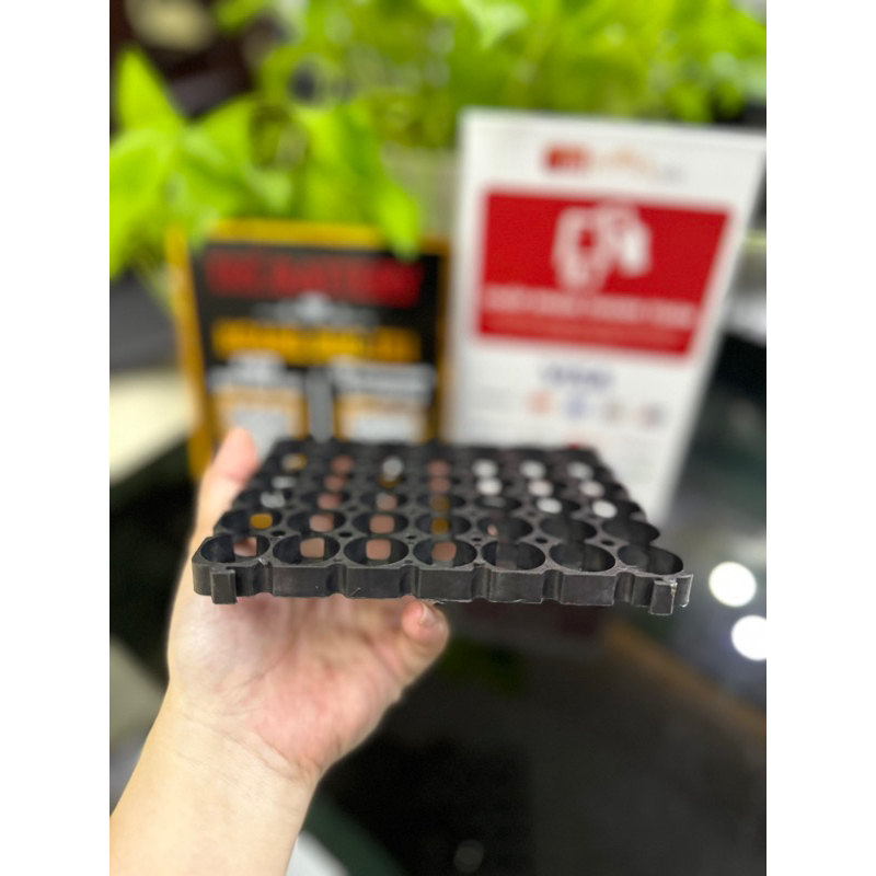 Khay 42 Cell Pin 18650