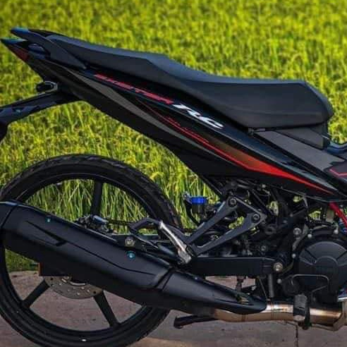 Tem Ex 150 RC Đen Đỏ