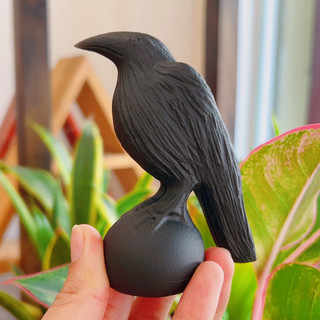 Black Obsidian Raven Bird Carving