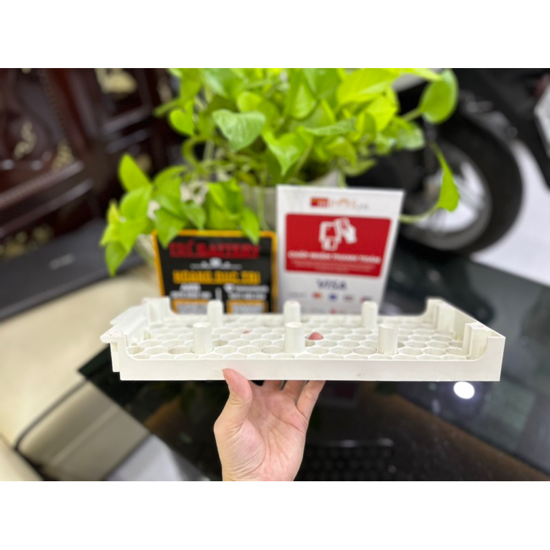 Khay pin 18650 sức chứa 98 cell