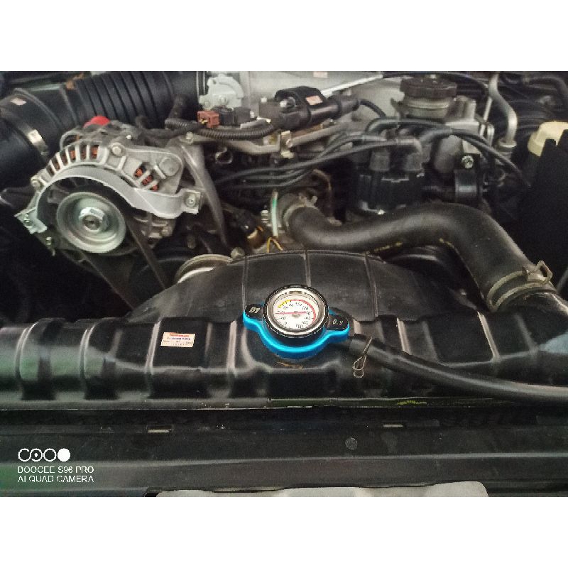 Nắp két nước làm mát động cơ  Pajero V31 V32 V33 V43 V45 V46 MB660735