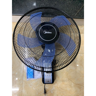Quạt treo tường điều khiển midea và quạt bàn midea 300mm 400mm