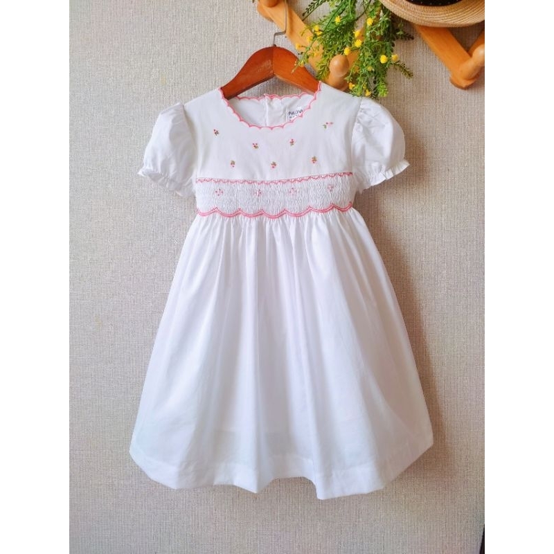 Váy đầm trắng Smock thêu hoạ tiết cherry cho bé 10kg - 30kg
