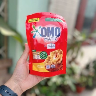 Nước giặt Omo Matic Comfort mini 150g