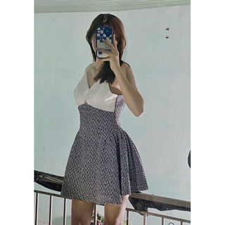 váy xinh ( ib shop lựa mẫu )