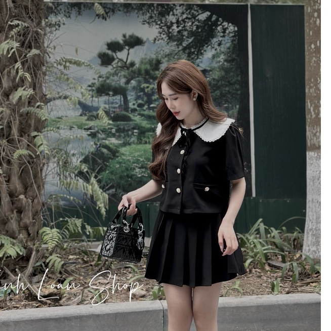 : Set Áo Cổ Sen Trắng Viền Ren + Chân Váy Xếp Ly [LOLLA_YE_FASHION]