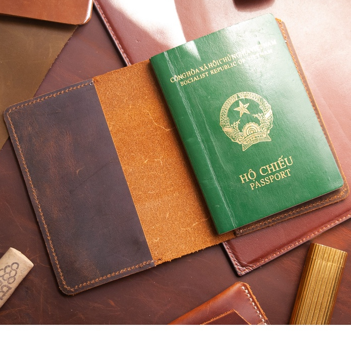 Bao Da Hộ Chiếu, Passport Cover Da Thật, Sáp Dày, Khắc Tên Theo Yêu Cầu