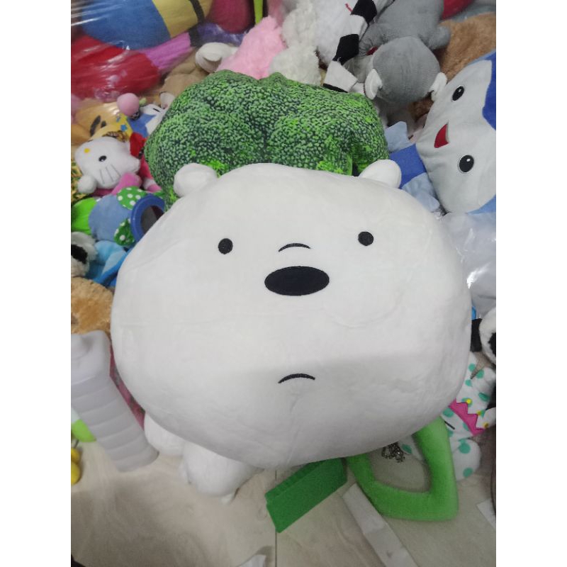 Gấu bông đầu thú, các nhân vật hoạt hình