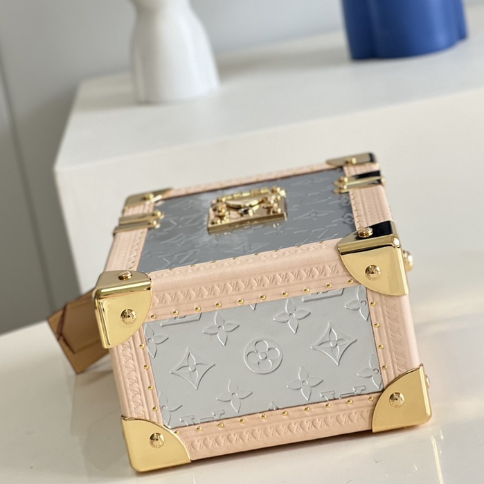 Túi xách LOUIS VUITTON CAMERA BOX size 16x13x7,5cm