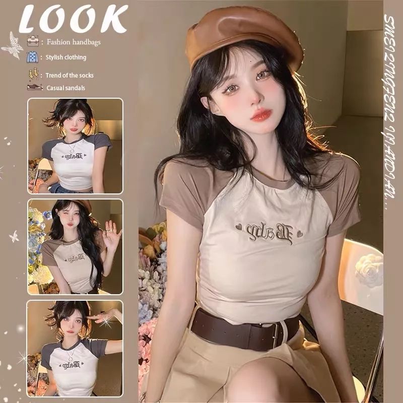 áo croptop phối màu thêu chữ xinh bb1