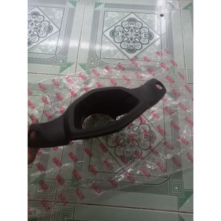 Bợ cổ sau sihello và 2 tầng gắn như zin và khích cho sirius xăng cơ 110 và 50cc