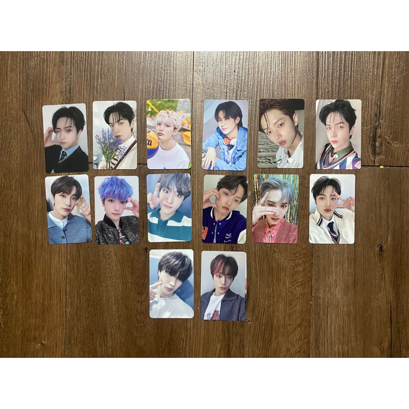 Mirae offical set 14 photocard offical như hình.