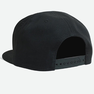 Nón snapback UFC