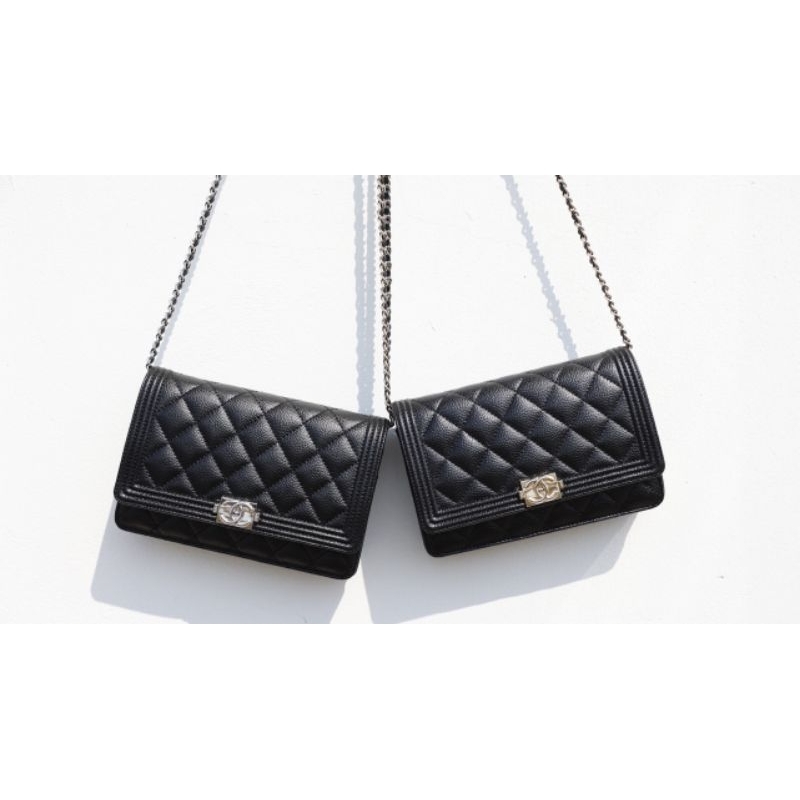 Túi đeo chéo C.N WOC BOY da caviar tag vàng&amp;bạc sz19cm siêu đẹp fullbox nam châm