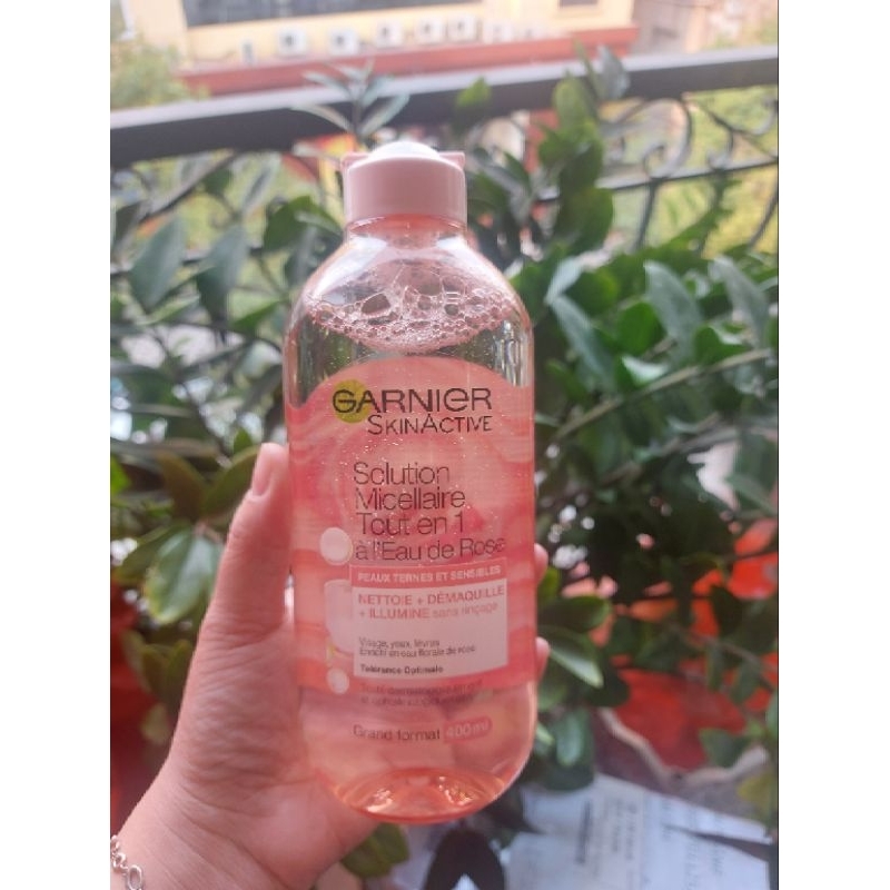 Nước Tẩy Trang Garnier Làm Sạch Sâu Lớp Trang Điểm 400 ml