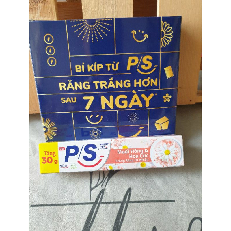 Set 4 hộp kem đánh răng P/S 30gr