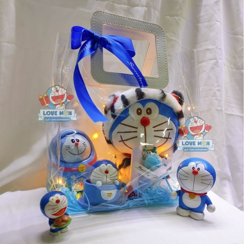 TÚI QUÀ TẶNG DORAEMON DỄ THƯƠNG, KÈM PHỤ KIỆN TRANG TRÍ VÀ LED LUNG LINH