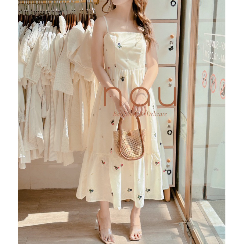 Đầm maxi 2 dây thêu hoa 3 màu