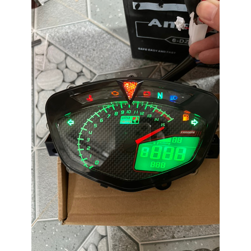 Đồng hồ uma ex10 , si