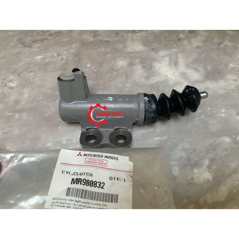 Chuột côn Mitsubishi Triton, New Triton, Pajero Sport MR980832