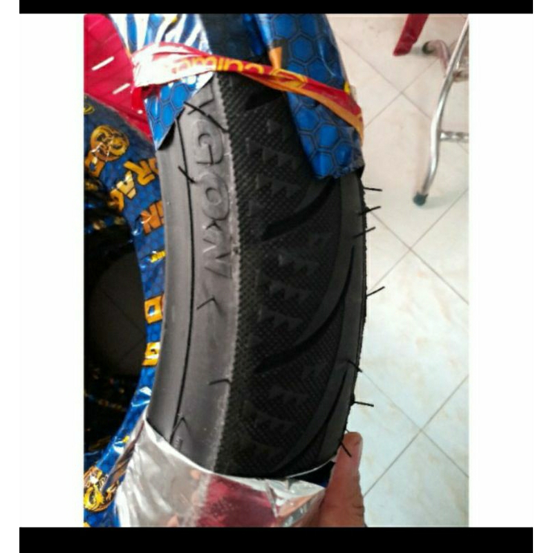 Lốp 80/90-14 134s trước Airblade/Vision/click/Vario 125 ko dùng săm Euromina.