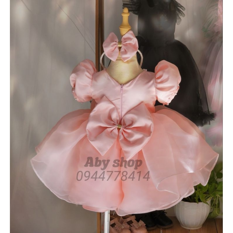 Váy công chúa cho bé tặng kèm cài