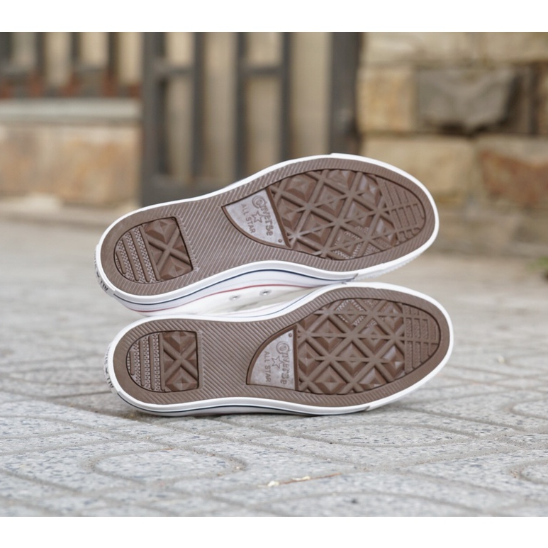 Giày Thể Thao CONVERSE CHUCK TAYLOR ALL STAR CLASSIC  WHITE M7652C CŨ CHÍNH HÃNG