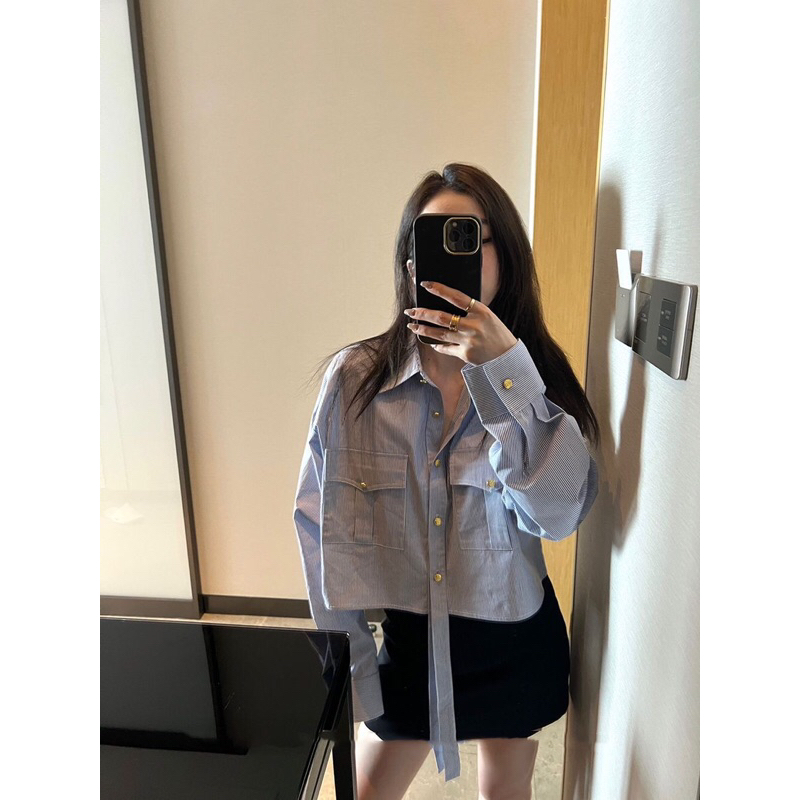 Áo sơ mi croptop kẻ sọc (sẵn 1 szL)