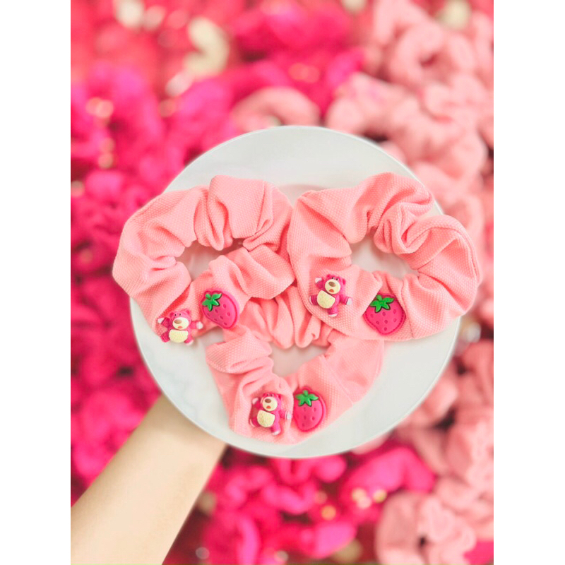 Cột Tóc và Kẹp Gấu dâu Lotso