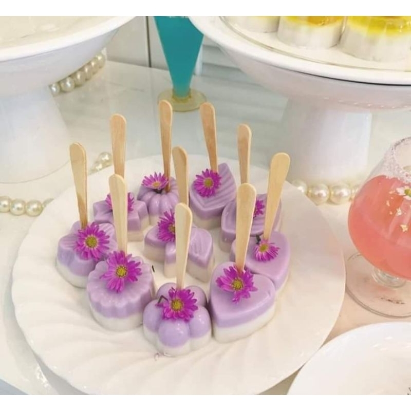 Khuôn silicon làm thạch rau câu, bánh da lợn , kẹo dẻo 8 họa tiết hoa lá tim