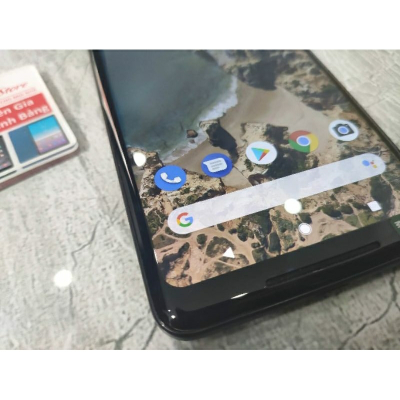 Điện thoại Google Pixel 2XL, màn hình khủng quay video 4K camera sắc nét | BigBuy360 - bigbuy360.vn