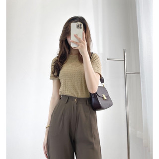 Áo thun xốp nhăn cổ tròn cộc tay basic dáng vừa