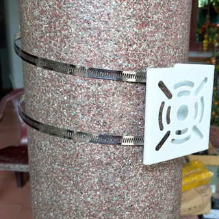 Đế gắn chân camera có đai buộc. Cỡ 10 x 12