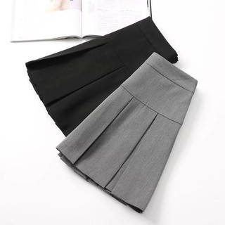 Chân váy ngắn xếp ly