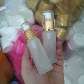 Chai chiết tinh chất thủy tinh thân mờ quai ngang 30ml thân cao