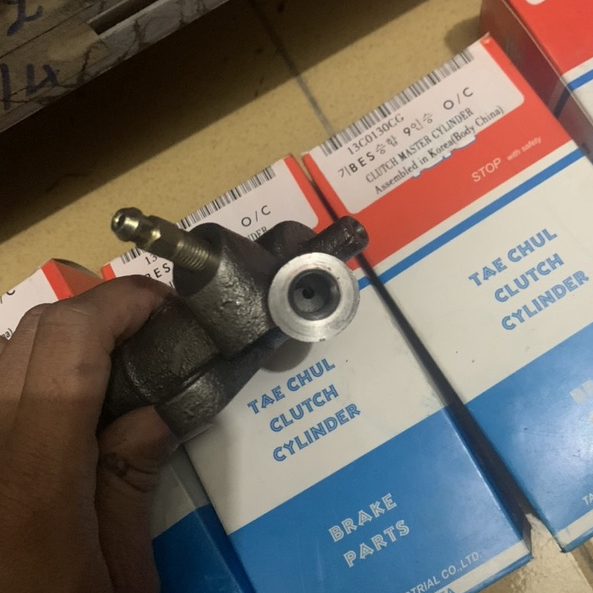 Heo côn dưới xe tải Kia Fronter, Besta, K165, K2700, K300...TCIC Hàn Quốc