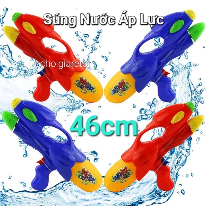 Súng nước áp lực kích thước to 46x22x10cm có nòng bơm hơi tạo lực bắn tầm xa