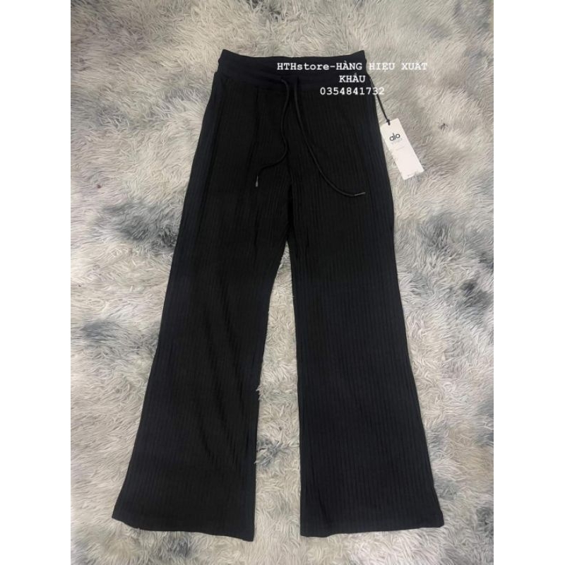 Quần xuông ALOYOGA hàng chính hãng giá web đắt đỏ