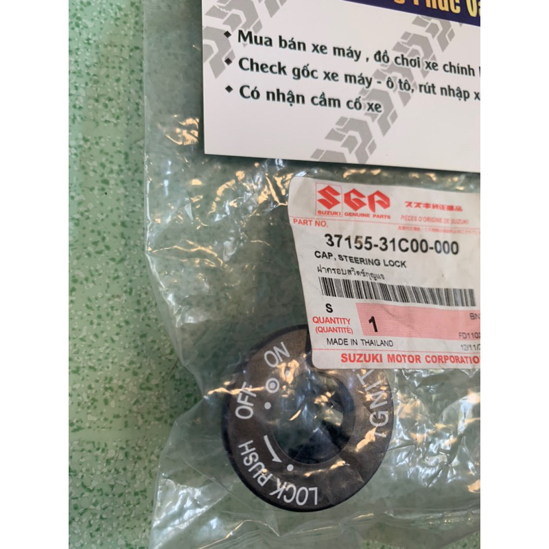 Chụp ổ khoá Xipo Satria RGV theo xe