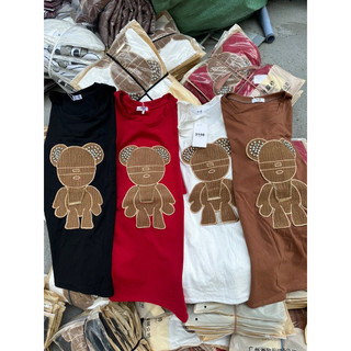 Áo  phông cotton gấu đáp nổi