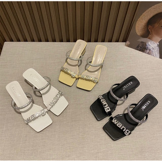Cao gót nữ gắn chữ w.a.n.g kèm dây xoàn gót vuông 5 có bigsize 35-43