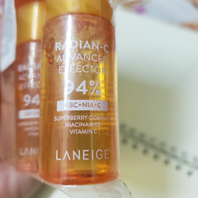 Tinh chất làm đều màu da giảm thâm Laneige Radian C