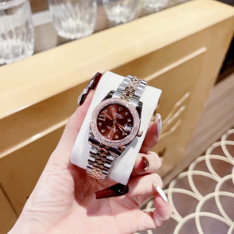 Đồng hồ đeo tay nữ, đồng hồ nữ Rolex dây kim loại viền kim cương nhân tạo, size 31mm full box thẻ quốc tế, Kính Saphire