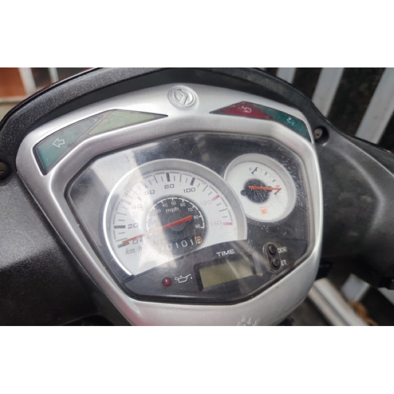 Viền đồng hồ xe Shark mã VVB