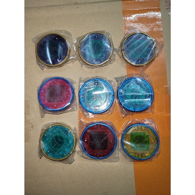 Đồ chơi Kamen Rider các loại có sẵn - Liên hệ nhắn tin cho shop